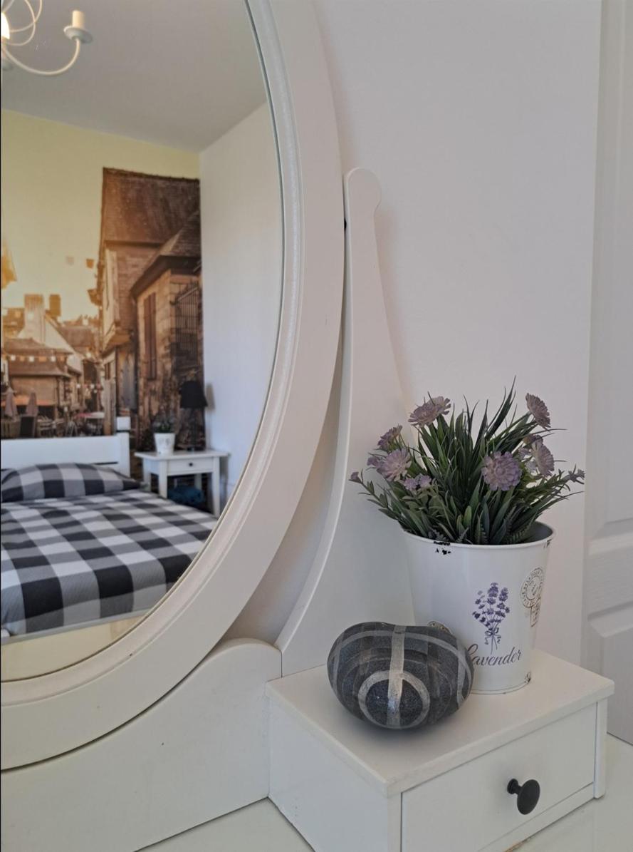 Oranger Apartament Кельце Экстерьер фото